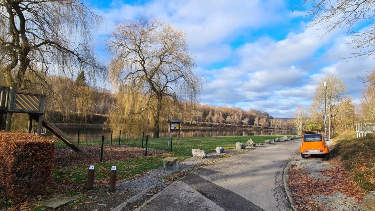 Le Salmoyard, Studio Au Bord Du Lac A Vielsalm Exterior foto